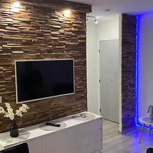Appartement Résidence 3 Rivières De Gamme Au Calme Dans Un Parc De 8 Hectares Avec Piscines, Mandelieu